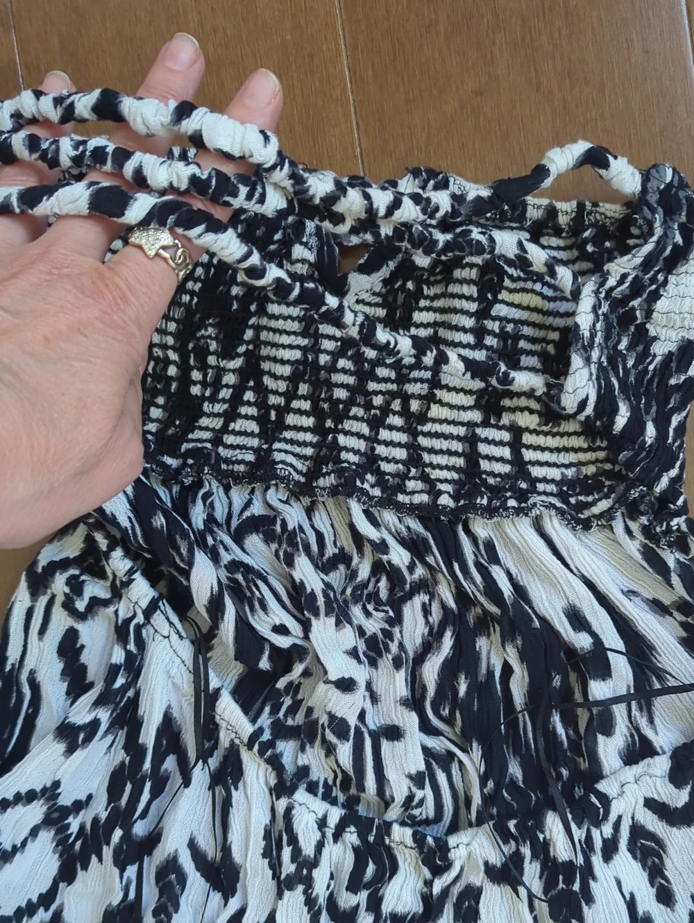 Maxi Dress Strapless With Open Sexy Back Small - Picture 3 of 4